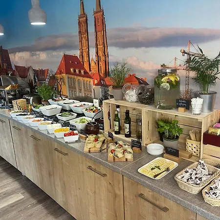 Boutique Hotel's Kwiska - Legnicka Lägenhetshotell