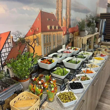 Boutique Hotel's Kwiska - Legnicka Lägenhetshotell 3*