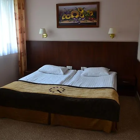 公寓式酒店 Boutique Hotel's Kwiska - Legnicka