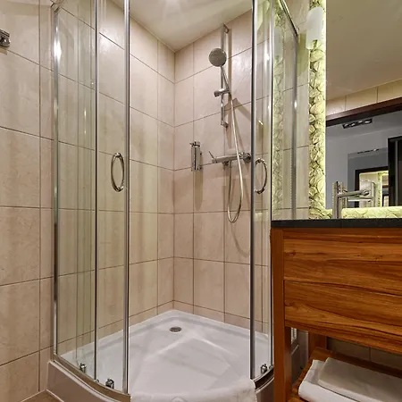 Hotel apartamentowy Boutique Hotel's Kwiska - Legnicka Wrocław