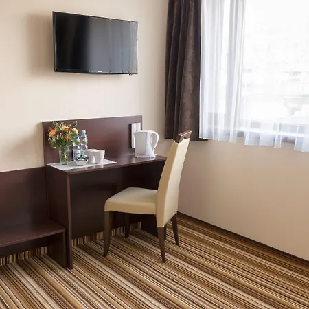 Boutique Hotel's Kwiska - Legnicka 3* 弗罗茨瓦夫