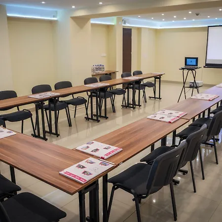 Boutique Hotel's Kwiska - Legnicka Hotel apartamentowy 3*