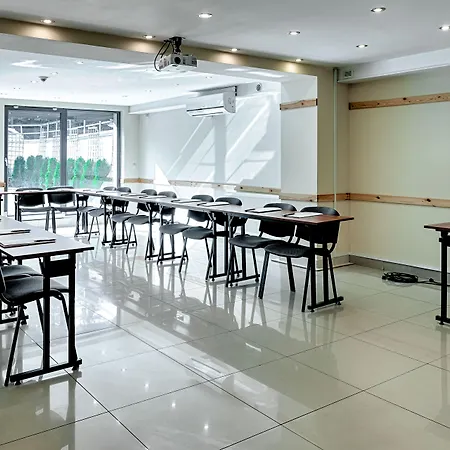 Boutique Hotel's Kwiska - Legnicka فروتسواف