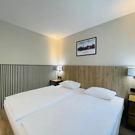 Boutique Hotel's Kwiska - Legnicka شقة فندقية فروتسواف