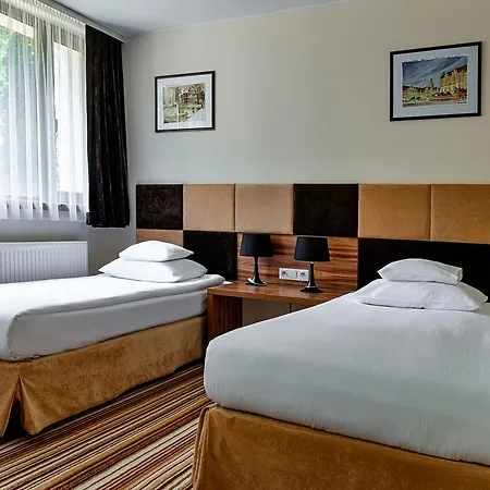 Boutique Hotel's Kwiska - Legnicka 3*