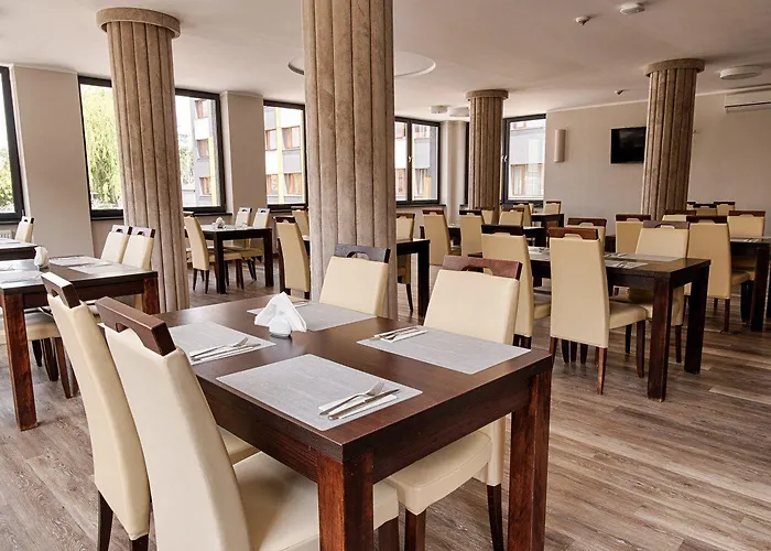 Boutique Hotel's Kwiska - Legnicka Aparthotel 3*